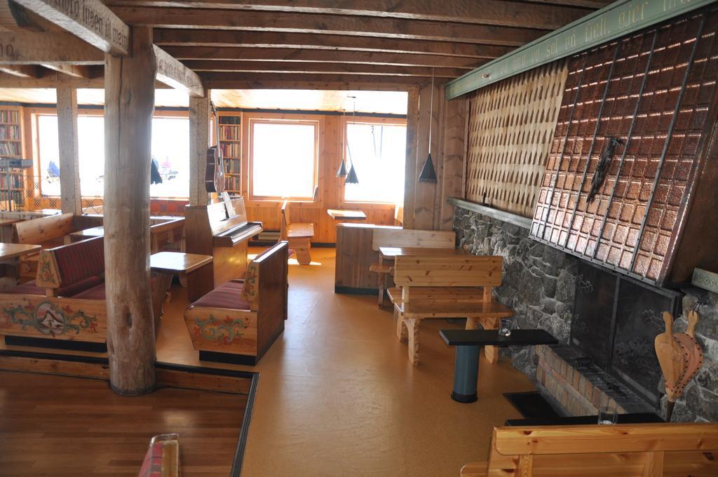 Hotel Leirvassbu Fjellstue à Boverdalen Extérieur photo