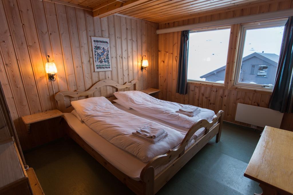 Hotel Leirvassbu Fjellstue à Boverdalen Extérieur photo